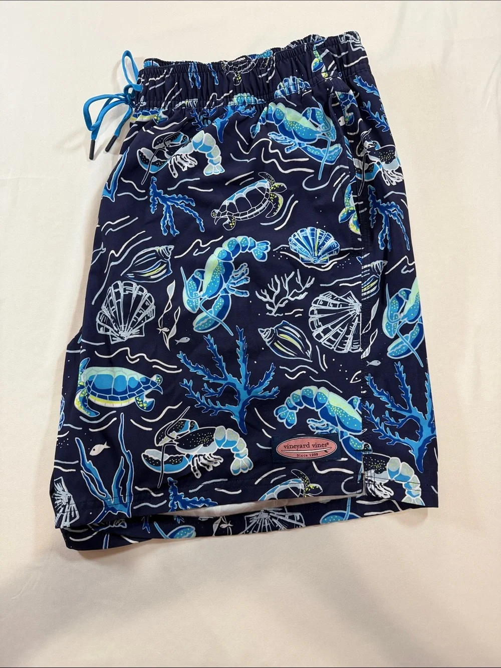 Vineyard Vines Navy Sea Life Swim Short with Blue Accents Size XB
